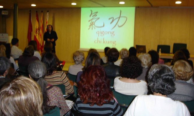 Conferencia + Taller de Qigong Estático: Los 6 sonidos curativos, Sede Casa Asia