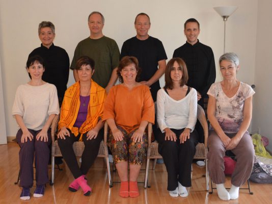 Taller: Shierduanjin o las 12 Joyas, sentado